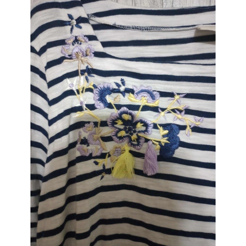 Chico's Too Floral Embroidered Stripe‎ Tassel 3/4 Sleeve Size Medium - Picture 4 of 6